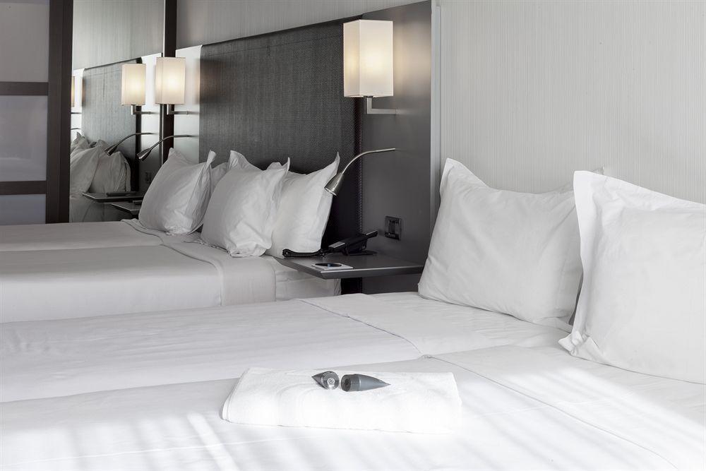 Ac Hotel By Marriott Madrid Airport Coslada Exterior foto
