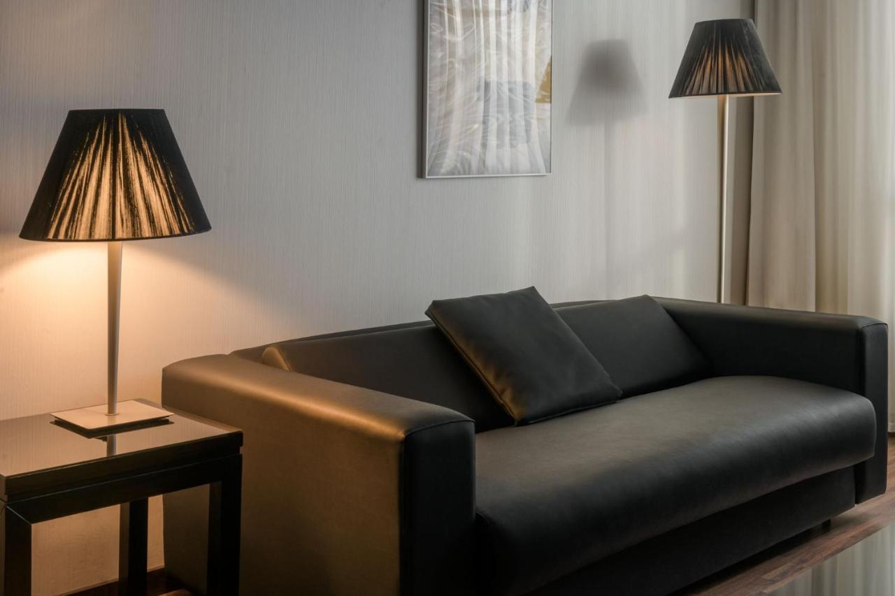 Ac Hotel By Marriott Madrid Airport Coslada Exterior foto