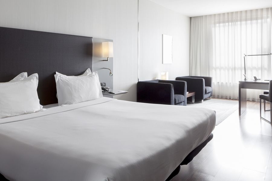Ac Hotel By Marriott Madrid Airport Coslada Exterior foto